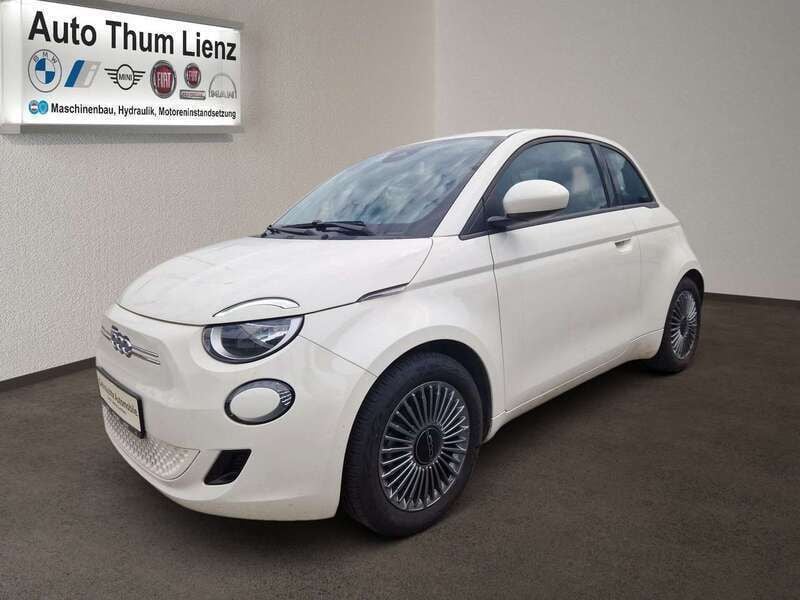 Weiß Gebraucht 2022 Fiat 500e Limousine | € 15.999 (Superpreis) - Bild 1/4