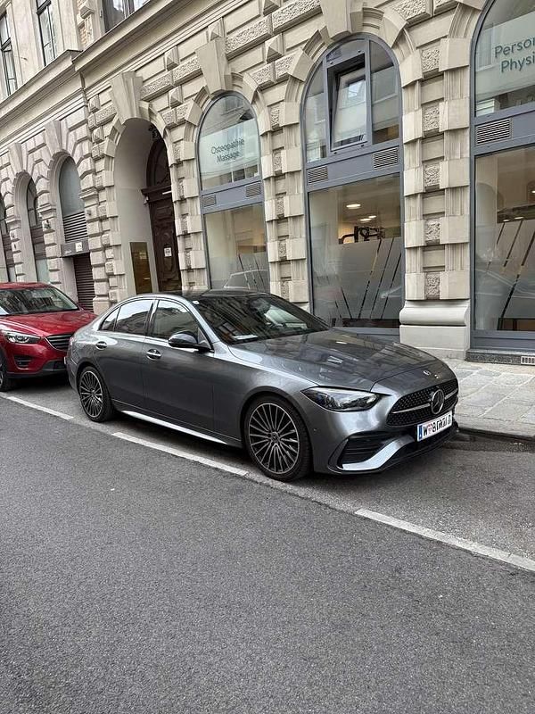 Gebraucht Mercedes C220 200 PS (147 kW) 2021 Grau Limousine