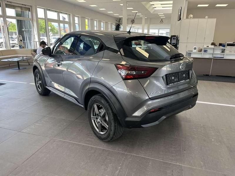 Gebraucht Nissan Juke Visia 117 PS (86 kW) 2020 Grau SUV