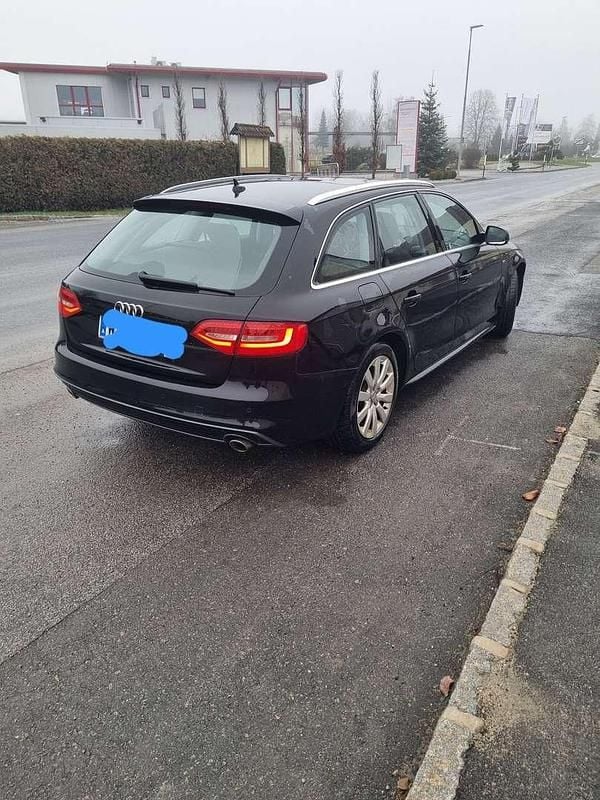 Gebraucht Audi A4 204 PS (150 kW) 2012 Schwarz Kombi