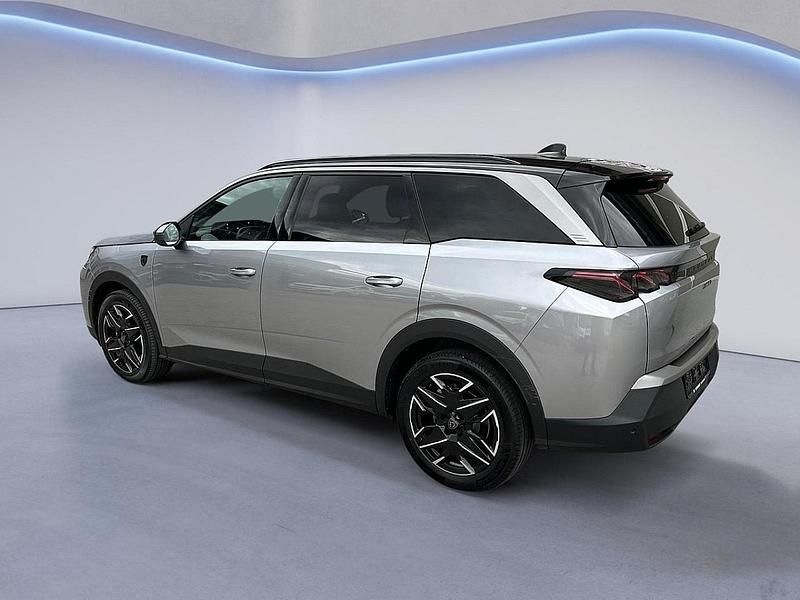 Neu Peugeot 5008 GT 136 PS (100 kW) 2025 SUV
