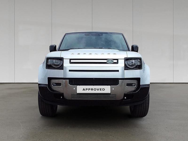 Gebraucht Land Rover Defender SE 249 PS (183 kW) 2024 Hakuba silver SUV