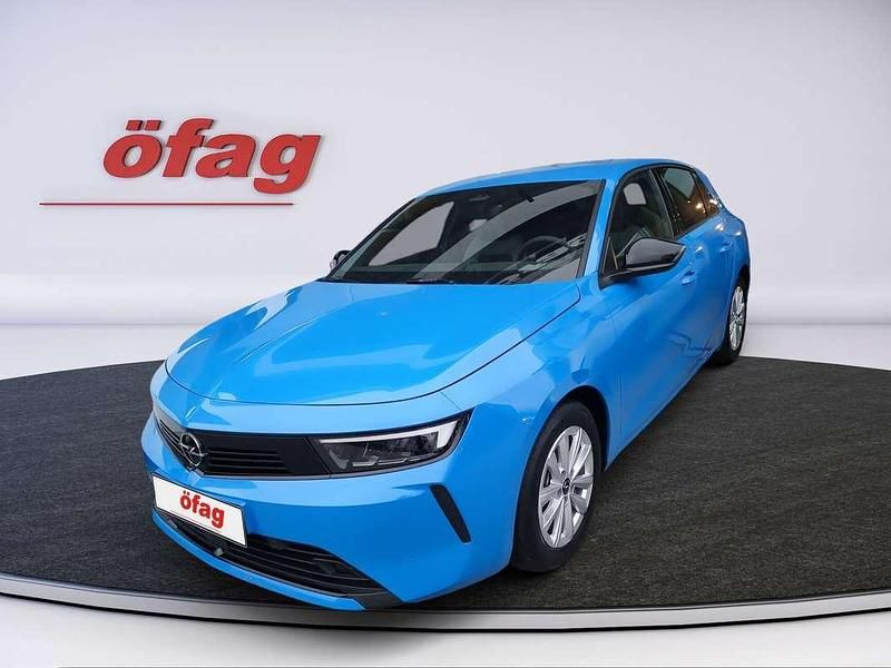 Neu Opel Astra Business Edition 131 PS (96 kW) 2025 Blau Limousine