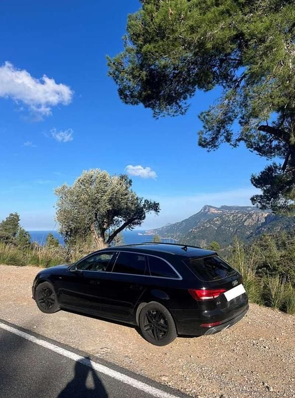 Gebraucht Audi A4 S-Line 150 PS (110 kW) 2019 Schwarz Kombi