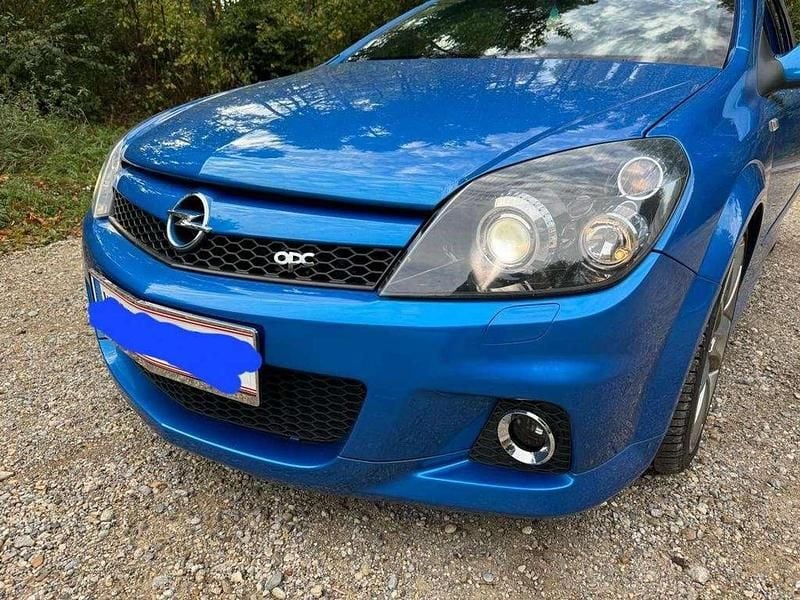 Gebraucht Opel Astra OPC 241 PS (177 kW) 2009 Limousine