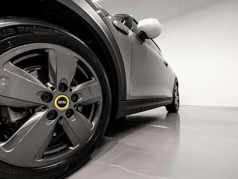 Gebraucht Mini Cooper SE 135 kW (184 PS) 2021 Grau Kleinwagen