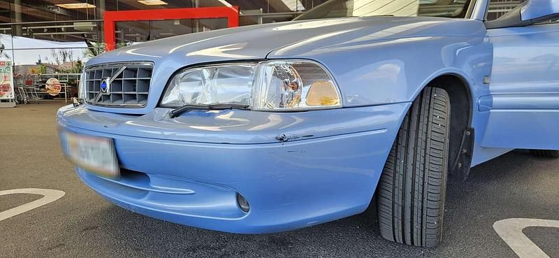 Gebraucht Volvo C70 163 PS (119 kW) 2002 Blau Cabrio