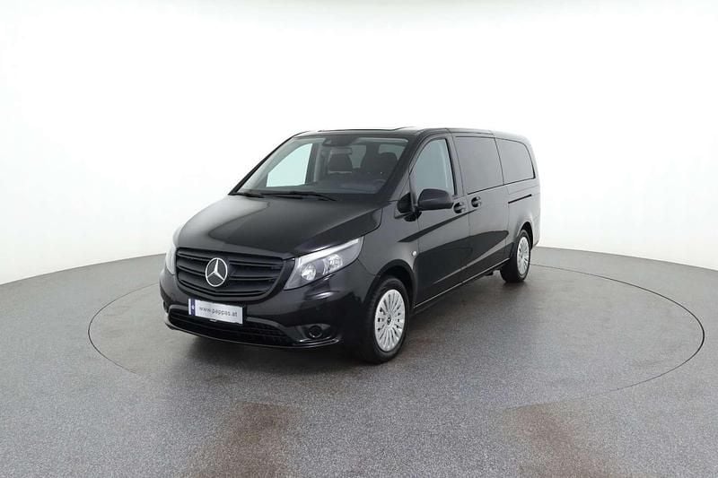 Gebraucht Mercedes Vito 190 PS (139 kW) 2022 Schwarz Van