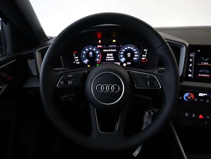 Gebraucht Audi A1 95 PS (69 kW) 2024 Schwarz SUV