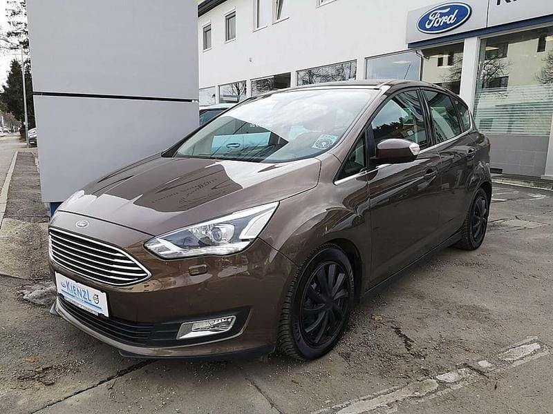 Gebraucht Ford C-MAX Titanium 120 PS (88 kW) 2017 Braun Van / Kleinbus