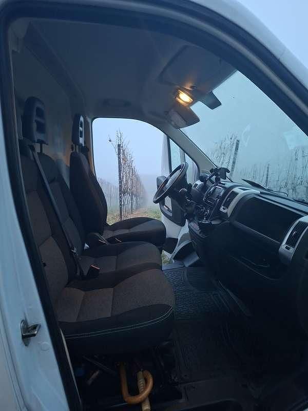 Gebraucht Fiat Ducato 131 PS (96 kW) 2019 Weiß Van