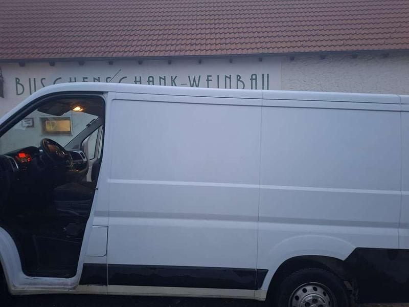 Gebraucht Fiat Ducato 131 PS (96 kW) 2019 Weiß Van