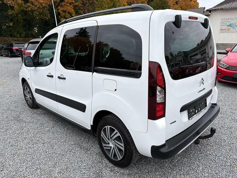Gebraucht Citroën Berlingo 99 PS (72 kW) 2015 Weiß Van / Kleinbus