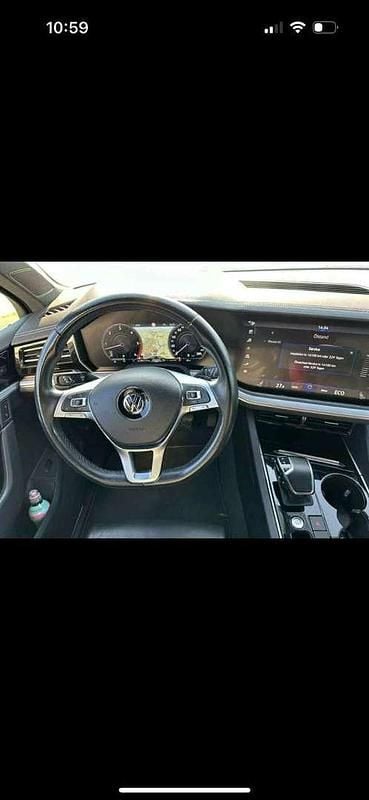 Gebraucht VW Touareg Elegance 231 PS (169 kW) 2019 SUV