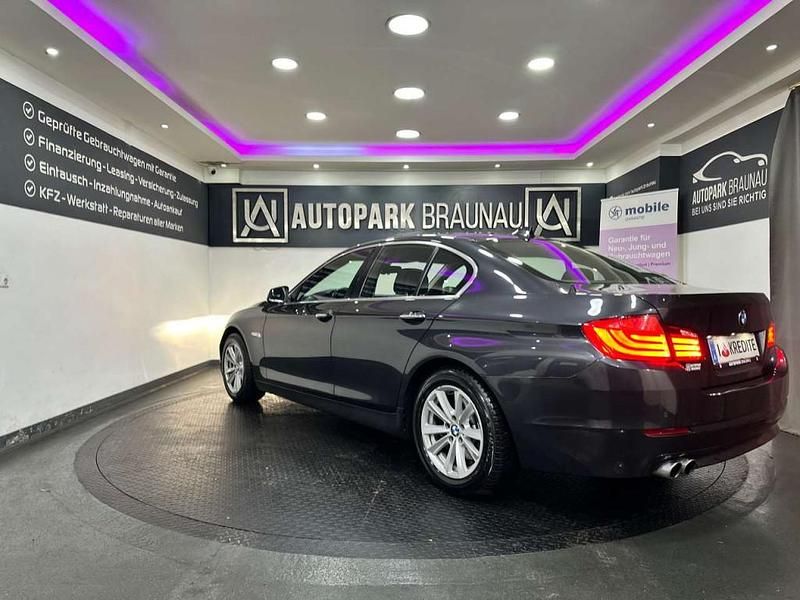 Gebraucht BMW 525 Sport Line 218 PS (160 kW) 2013 Grau Limousine