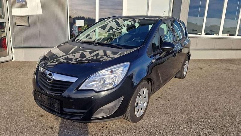 Gebraucht Opel Meriva 101 PS (74 kW) 2012 Schwarz Van / Kleinbus