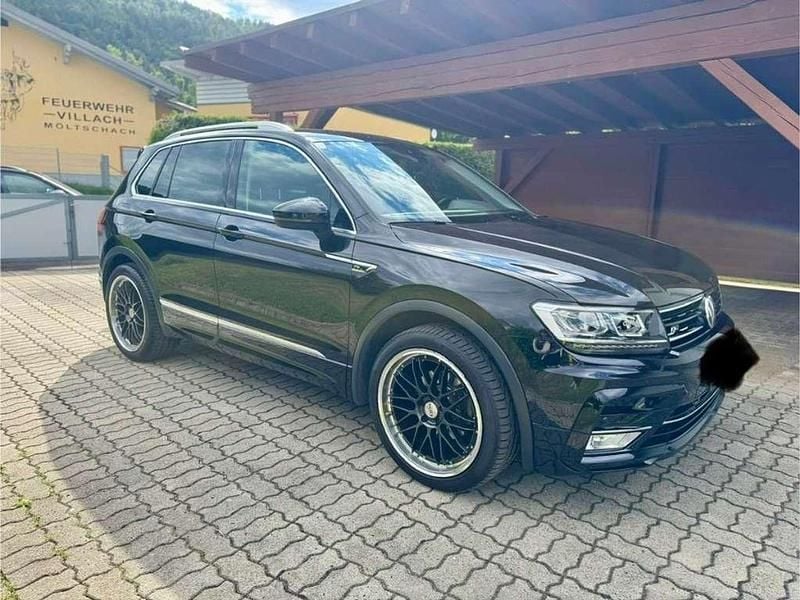 Gebraucht VW Tiguan Comfortline 125 PS (91 kW) 2016 Schwarz SUV
