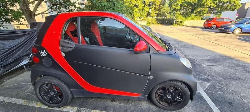 Schwarz Gebraucht 2009 Smart ForTwo Coupé Coupé | € 4.300 - Bild 1/4