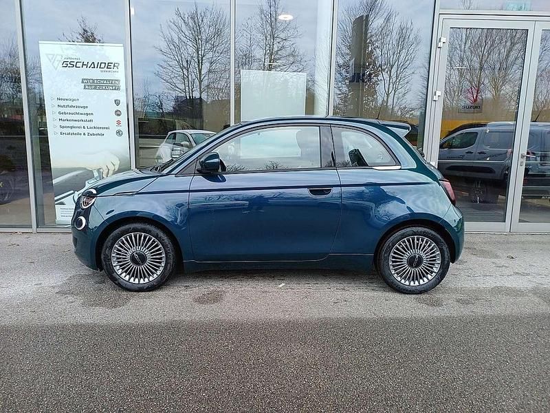 Neu Fiat 500 65 PS (47 kW) 2025 Grün Kleinwagen