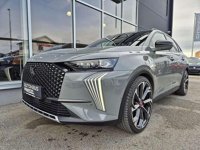 Gebraucht DS Automobiles DS7 Crossback Performance Line Plus 200 PS (147 kW) 2024 Grau SUV