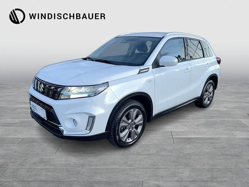 Gebraucht Suzuki Vitara 102 PS (75 kW) 2022 Weiss  metallic SUV