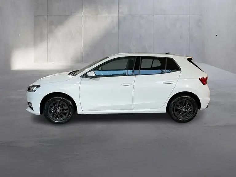 Neu Skoda Fabia Selection 95 PS (69 kW) 2026 Weiss  metallic Kleinwagen