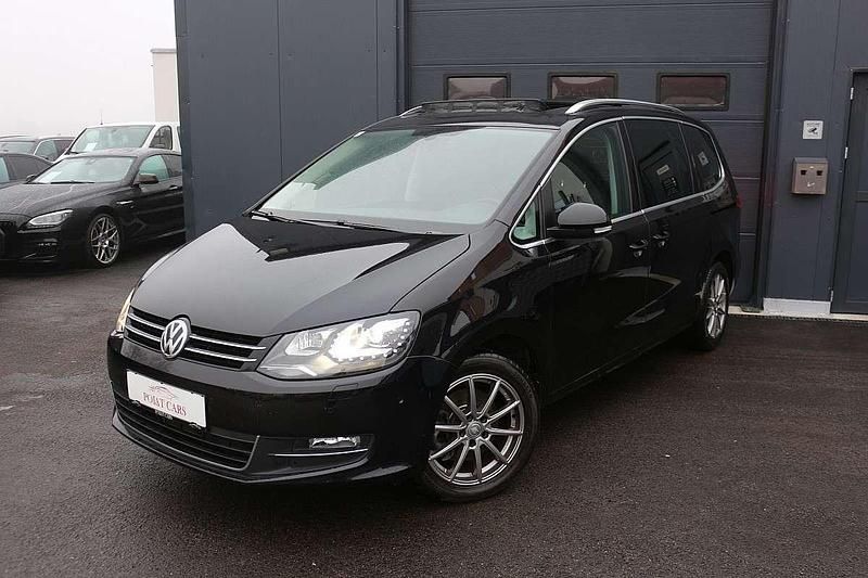Schwarz Gebraucht 2016 VW Sharan Highline Van / Kleinbus | € 22.990 (Fairer Preis) - Bild 1/4