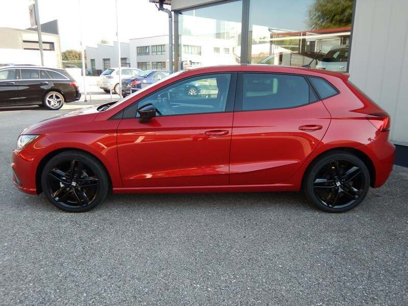 Gebraucht Seat Ibiza FR 95 PS (69 kW) 2024 Mittelrot  metallic Kleinwagen