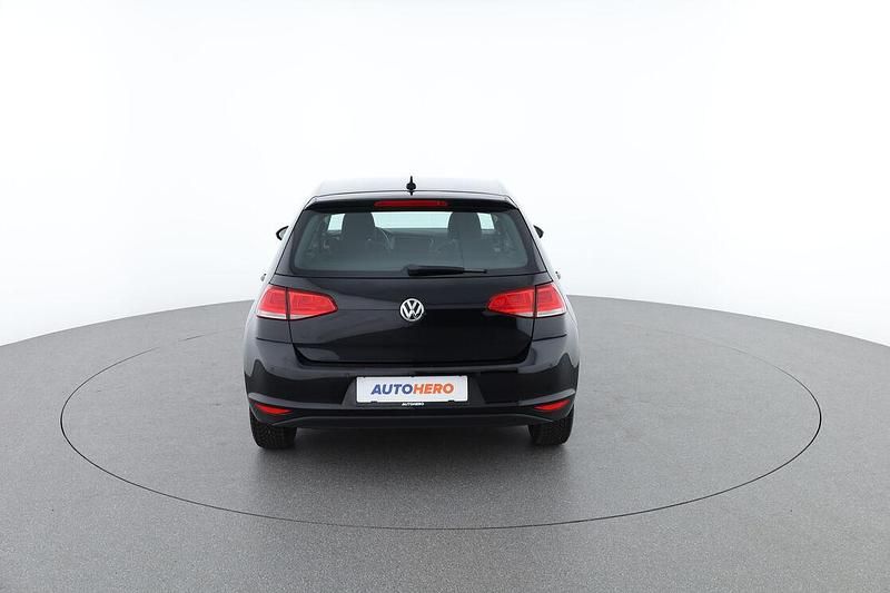 Gebraucht VW Golf VII 86 PS (63 kW) 2017 Schwarz Limousine
