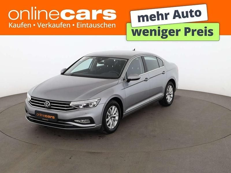 Gebraucht VW Passat Business 122 PS (89 kW) 2022 Silber Kombi