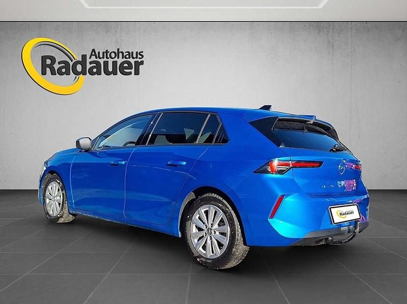 Gebraucht Opel Astra Edition 110 PS (80 kW) 2024 Blau Limousine