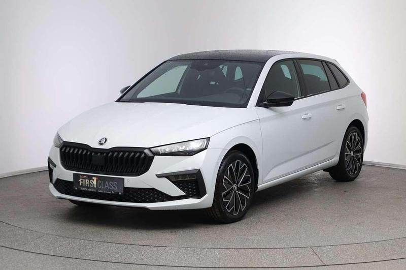 Gebraucht Skoda Scala Selection 116 PS (85 kW) 2025 Weiss  metallic Kleinwagen