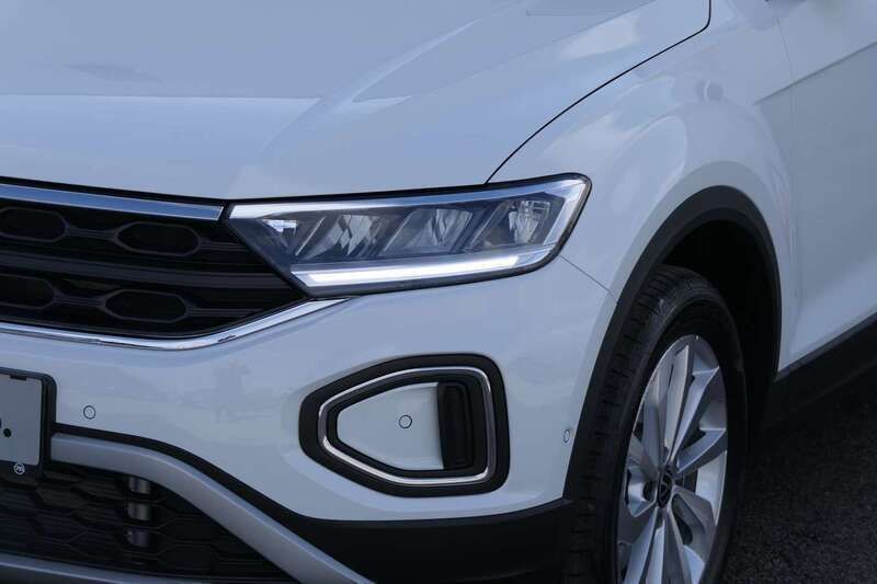 Gebraucht VW T-Roc 116 PS (85 kW) 2025 Weiss  normal SUV