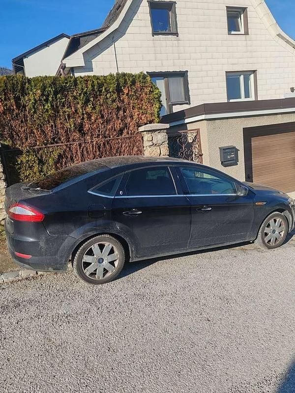 Gebraucht Ford Mondeo Ghia 140 PS (102 kW) 2008 Schwarz Limousine