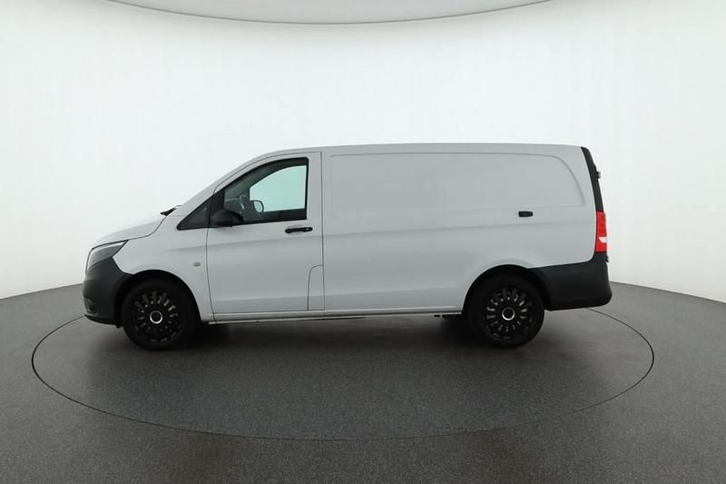 Gebraucht Mercedes Vito 190 PS (139 kW) 2021 Weiß Van