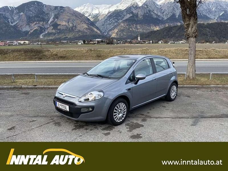 Grau Gebraucht 2009 Fiat Punto Kleinwagen | € 5.990 - Bild 1/4