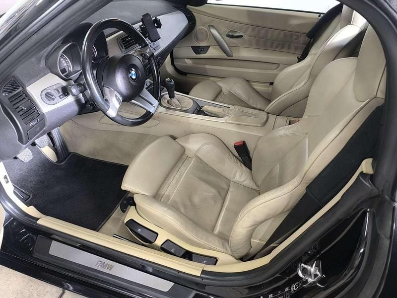 Gebraucht BMW Z4 170 PS (125 kW) 2004 Schwarz Cabrio