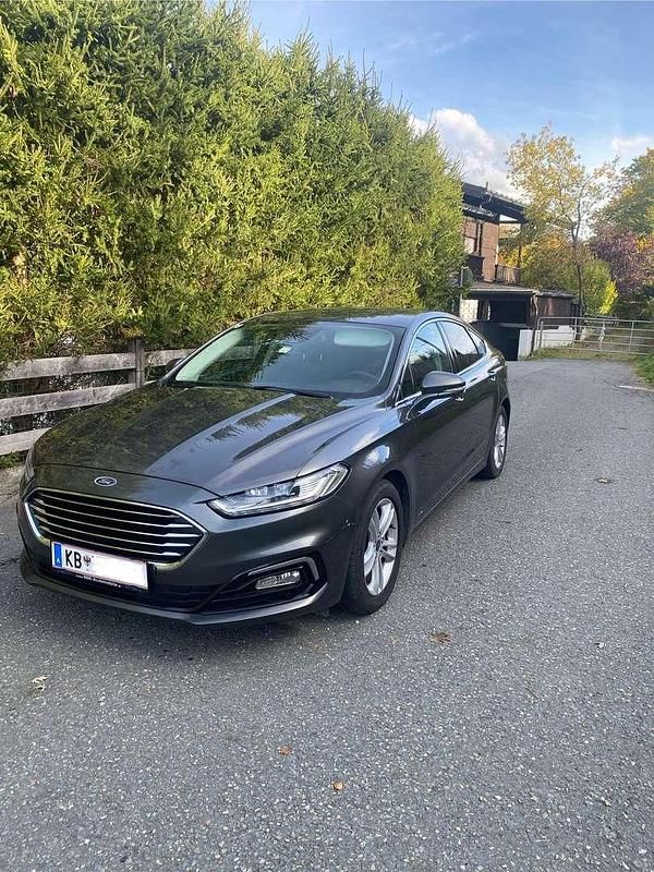 Gebraucht Ford Mondeo Titanium 190 PS (139 kW) 2019 Limousine