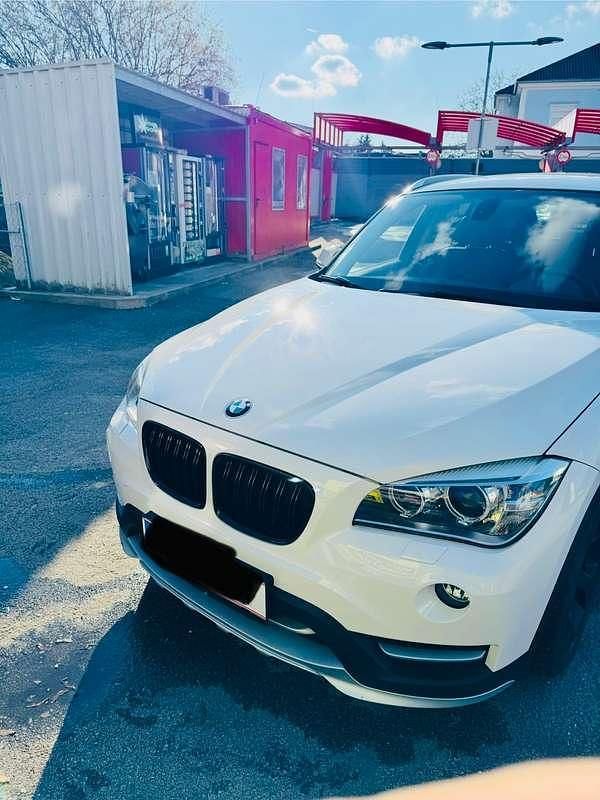 Gebraucht BMW X1 143 PS (105 kW) 2014 Weiß SUV