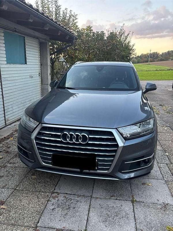 Gebraucht 2016 Audi Q7 S-Line SUV | € 28.900 (Fairer Preis) - Bild 1/4