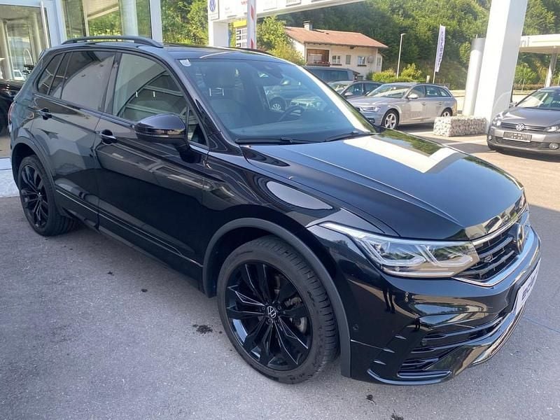 Schwarz Gebraucht 2022 VW Tiguan R-line SUV | € 28.990 (Fairer Preis) - Bild 1/4