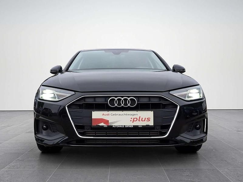Gebraucht Audi A4 150 PS (110 kW) 2024 Schwarz  metallic Limousine