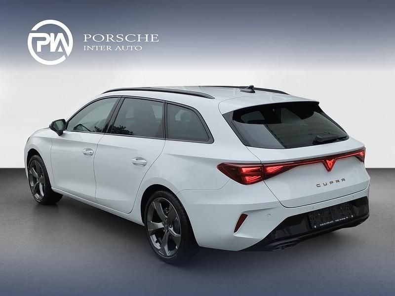 Neu Cupra Leon 150 PS (110 kW) 2026 Weiss  metallic Kombi
