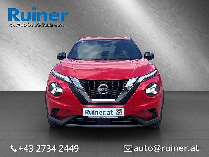 Gebraucht Nissan Juke Acenta+ 117 PS (86 kW) 2021 Rot SUV