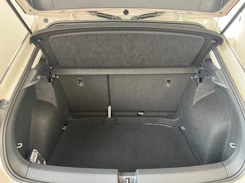 Neu VW T-Roc 115 PS (84 kW) 2025 Mittelgrau  normal SUV