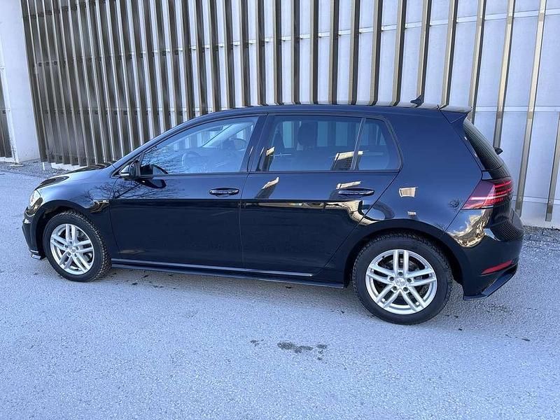 Gebraucht VW Golf VII Highline 150 PS (110 kW) 2019 Schwarz Limousine