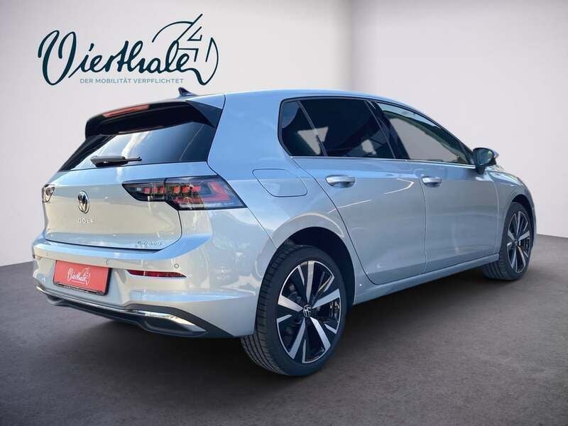 Gebraucht VW Golf VIII Style 204 PS (150 kW) 2012 Weiss  normal Limousine