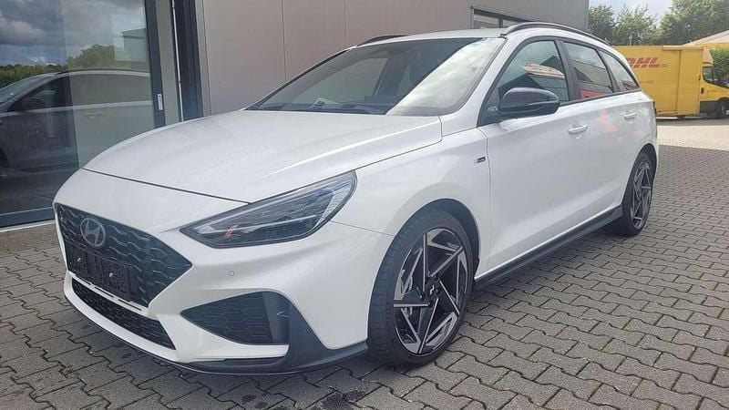Neu Hyundai i30 N Line 140 PS (102 kW) 2025 Weiß Kombi