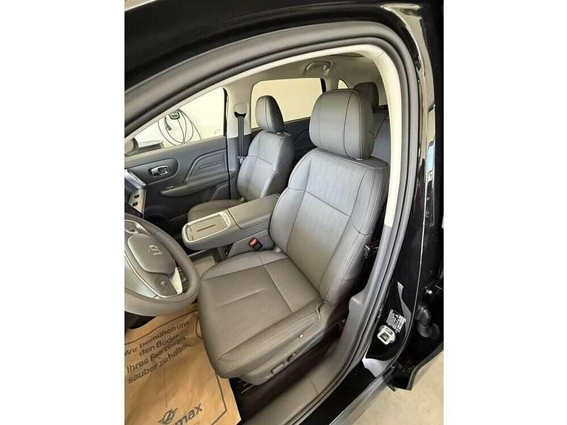 Gebraucht Leapmotor B10 160 kW (218 PS) 2025 Schwarz SUV