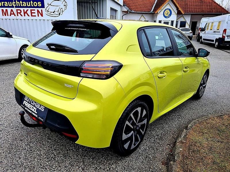 Gebraucht Peugeot 208 Active 83 PS (61 kW) 2024 Gelb Kleinwagen